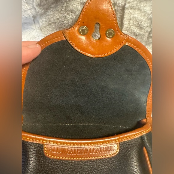 Dooney & Bourke - Calvary Body Bag/Belt Bag Navy Vintage - EUC R74 - Picture 9 of 15